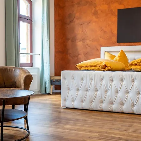 Gwuni Mopera 3* Leipzig
