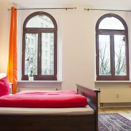 Gwuni Mopera 3* Leipzig