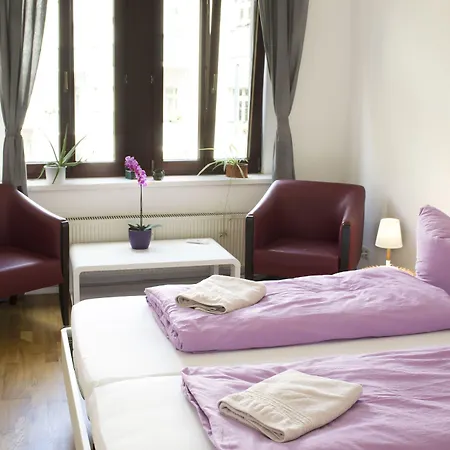 Gwuni Mopera Лейпциг