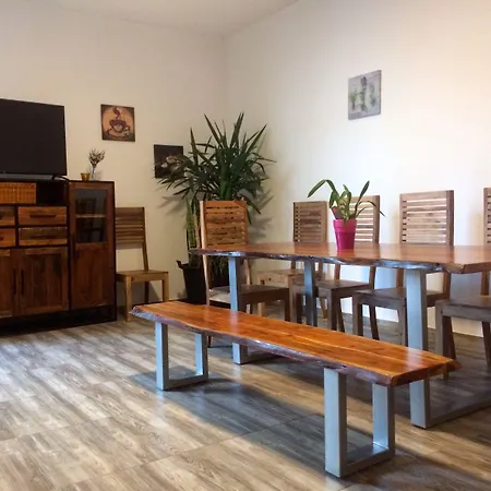 Gwuni Mopera Апарт-отель 3*