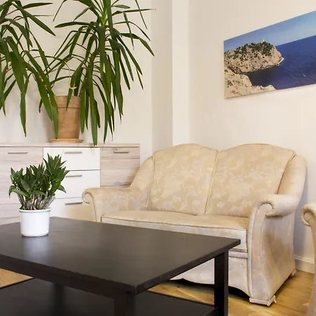 شقة فندقية Gwuni Mopera Bar Restaurant Fruehstueck لبسيا