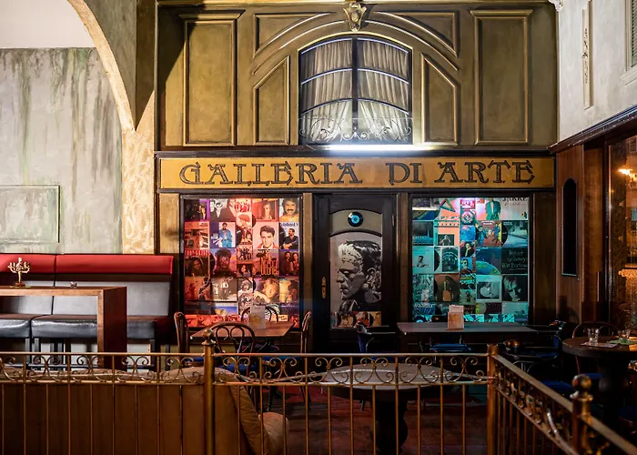 Gwuni Mopera Bar Restaurant Fruehstueck شقة فندقية لبسيا