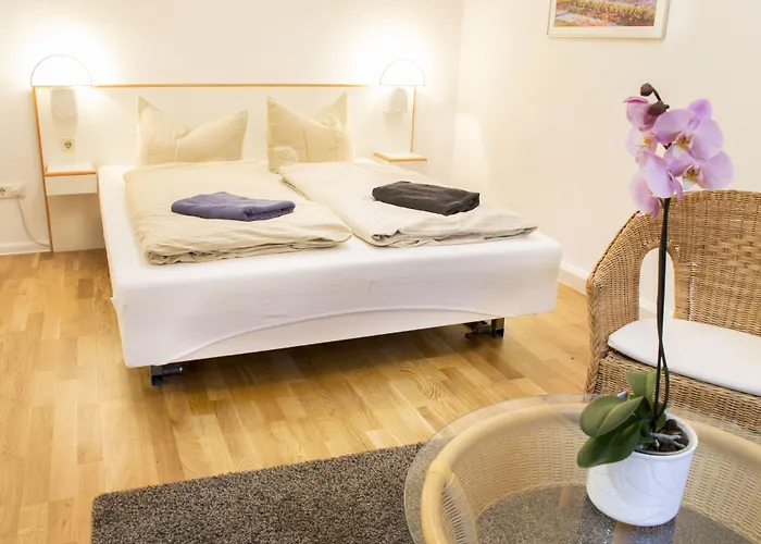 شقة فندقية Gwuni Mopera Bar Restaurant Fruehstueck لبسيا